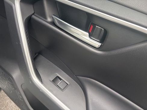 Certified 2022 Toyota RAV4 XLE image 14