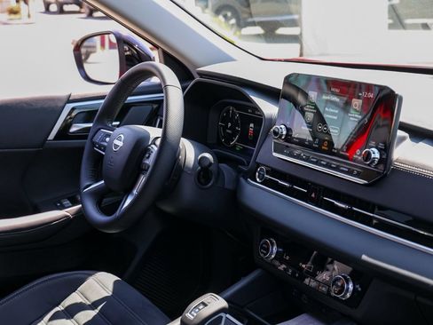 New 2026 Nissan Rogue SL image 20