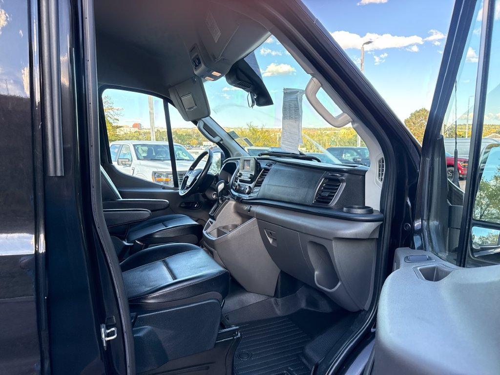 Used 2023 Ford Transit 350 XL AWD/4WD image 19