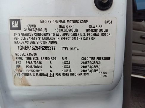 Used 2004 Chevrolet Tahoe LS w/ Preferred Equipment Group AWD/4WD image 9
