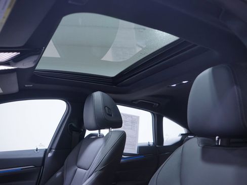 Used 2023 BMW i4 eDrive35 w/ Premium Package RWD image 8