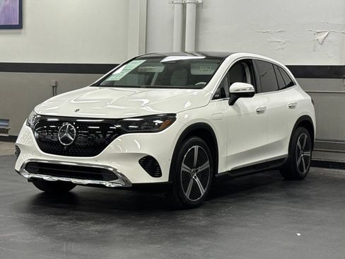 Used 2023 Mercedes-Benz EQE 350+ 4MATIC SUV image 5