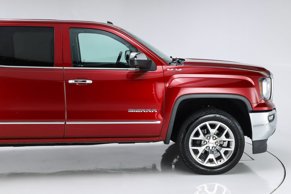 Used 2018 GMC Sierra 1500 SLT w/ SLT Premium Package AWD/4WD image 56