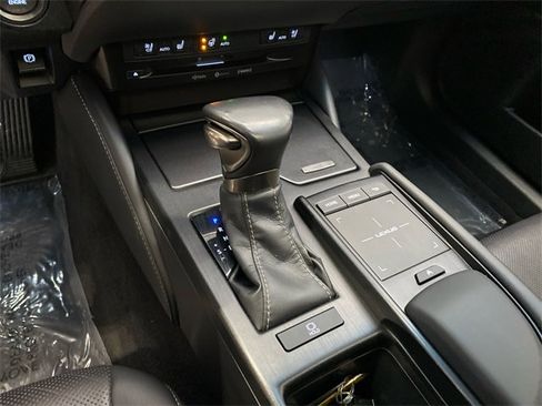 Used 2019 Lexus ES 350 image 24