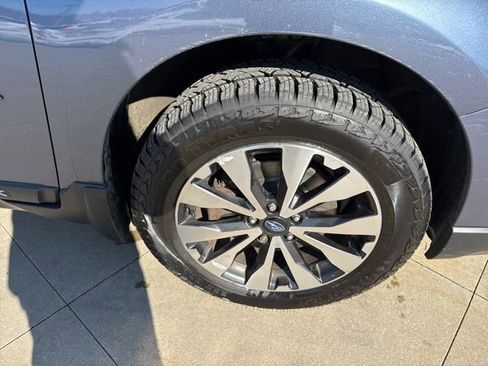 Used 2015 Subaru Outback 2.5i Limited image 10