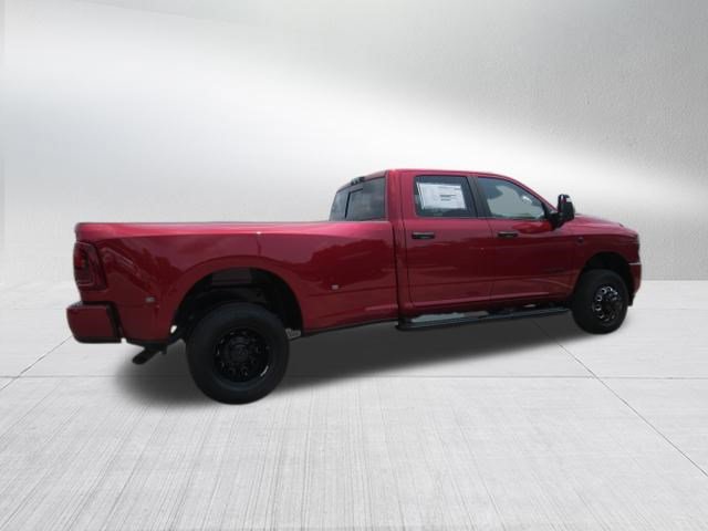 New 2026 RAM 3500 Big Horn AWD/4WD image 9