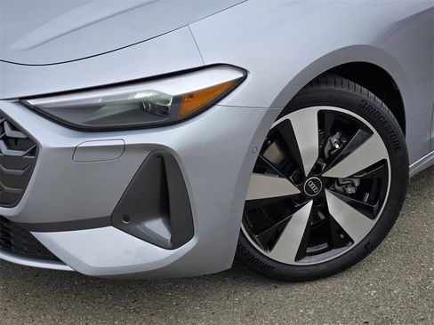 New 2025 Audi A5 2.0T Premium image 9