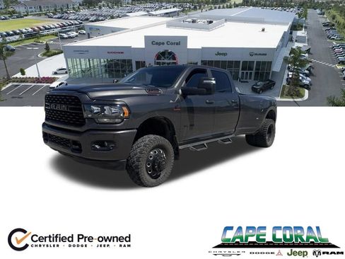 Used 2024 RAM 3500 Big Horn w/ Night Edition AWD/4WD image 1