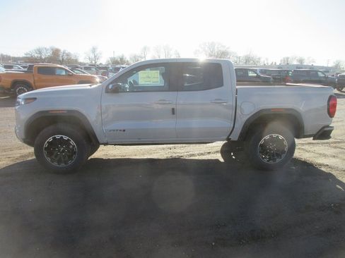 New 2026 GMC Canyon AT4 image 8