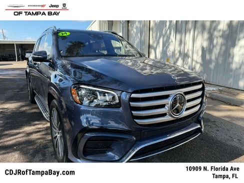 Used 2024 Mercedes-Benz GLS 580 4MATIC image 1