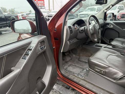 Used 2016 Nissan Frontier PRO-4X w/ Pro-4x Luxury Package image 30