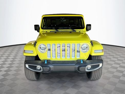 Certified 2022 Jeep Wrangler Unlimited Sahara w/ Cold Weather Group AWD/4WD image 2
