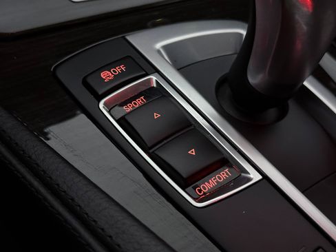 Used 2015 BMW 528i xDrive Sedan image 37