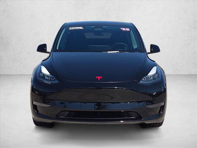 Used 2025 Tesla Model Y Long Range RWD image 2