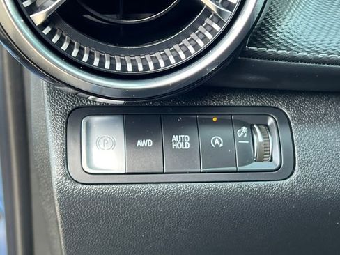 Used 2026 Chevrolet Equinox LT w/ Convenience Package II AWD/4WD image 18