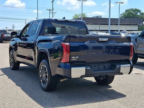 Used 2023 Toyota Tundra Limited AWD/4WD image 8