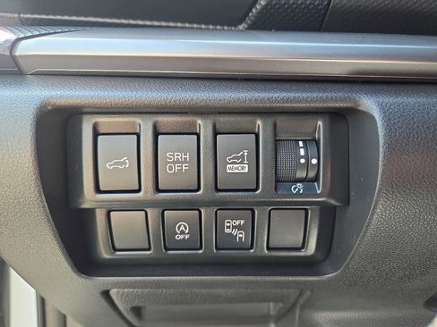 Used 2024 Subaru Forester Premium AWD/4WD image 24