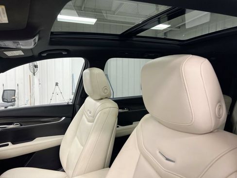 Used 2020 Cadillac XT6 Sport AWD/4WD image 20