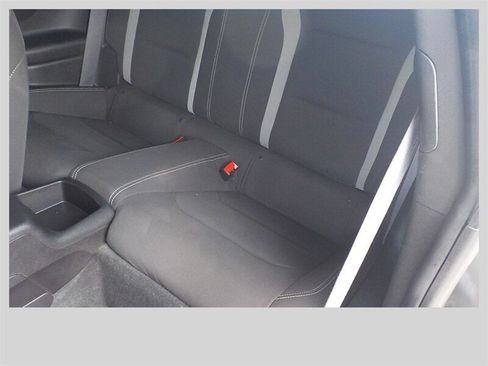 Used 2016 Chevrolet Camaro SS RWD image 6