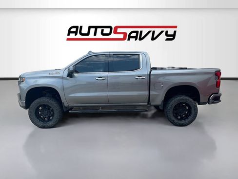 Used 2019 Chevrolet Silverado 1500 High Country w/ Technology Package AWD/4WD image 4