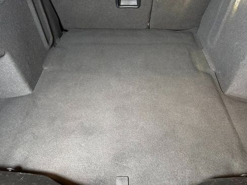 Used 2017 Lincoln MKZ Reserve image 24