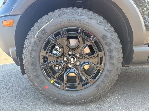 New 2026 Ford Bronco Sport Outer Banks w/ Sasquatch Outer Banks Package AWD/4WD image 9
