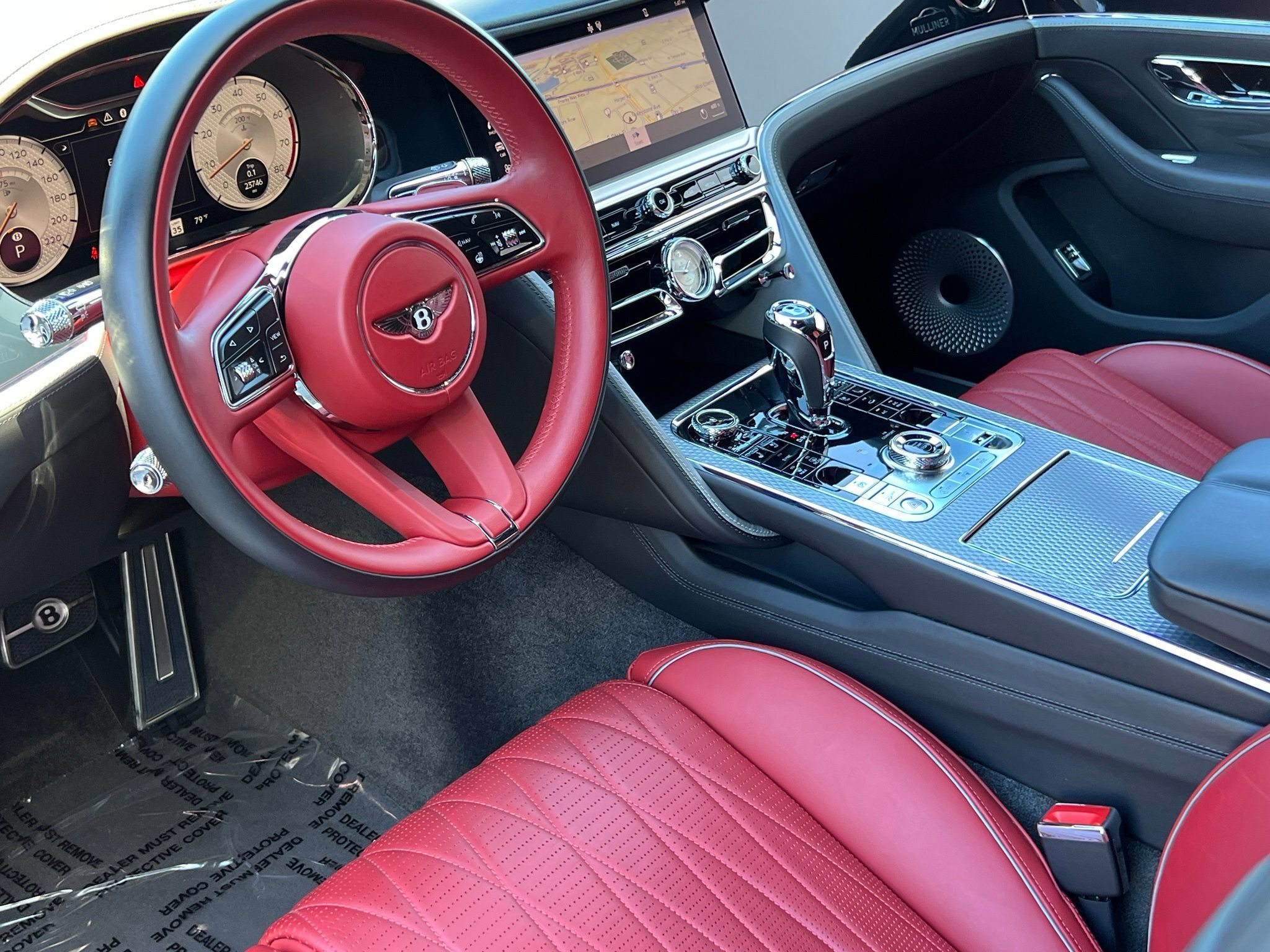 Used 2022 Bentley Flying Spur W12 AWD/4WD image 2