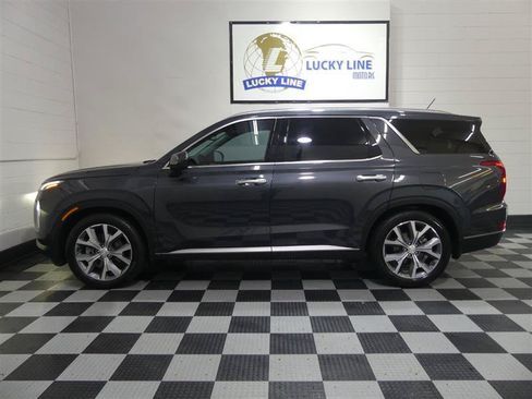 Used 2020 Hyundai Palisade SEL w/ Premium Package FWD image 7