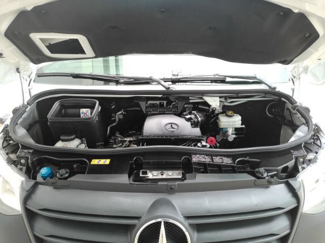 Used 2024 Mercedes-Benz Sprinter 2500 image 36