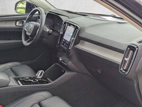Used 2023 Volvo XC40 B5 Plus w/ Driver Assist Package AWD/4WD image 23