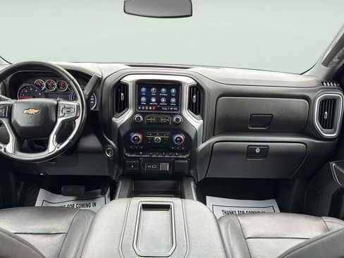 Used 2022 Chevrolet Silverado 2500 LTZ w/ LTZ Convenience Package image 13