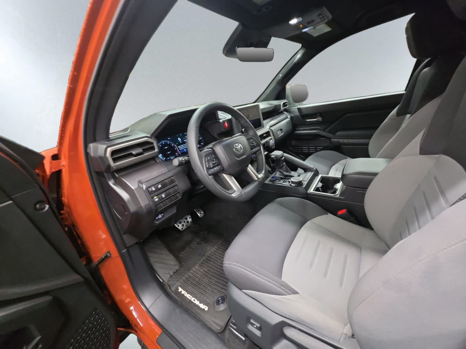 Used 2025 Toyota Tacoma TRD Sport AWD/4WD image 15