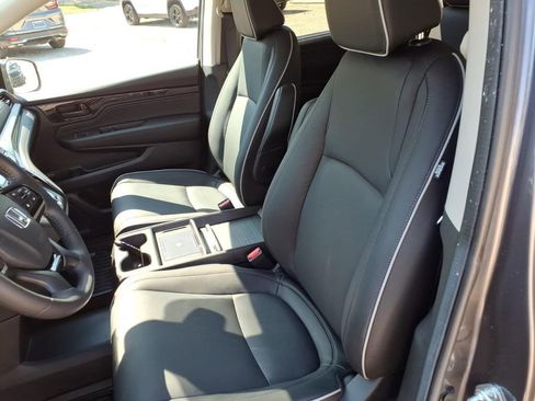 Used 2025 Honda Odyssey Touring image 20