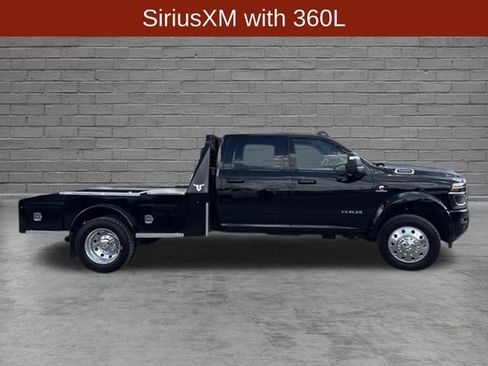 New 2026 RAM 5500 4x4 Crew Cab w/ Laramie Trim Package image 7