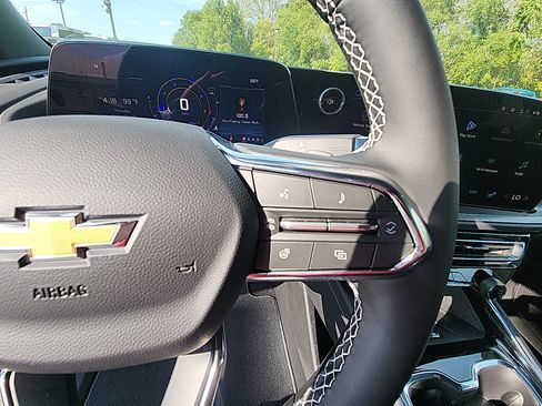 New 2026 Chevrolet Traverse LT w/ Driver Confidence Package image 19