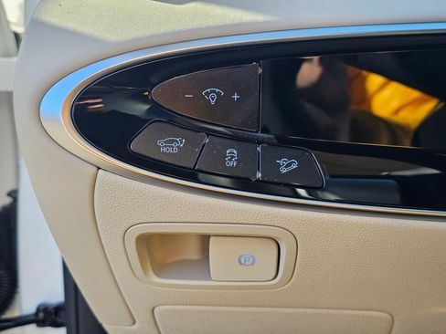 New 2026 Genesis GV70 2.5T Advanced image 34