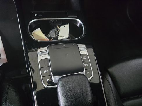 Used 2020 Mercedes-Benz A 220 w/ Premium Package image 22