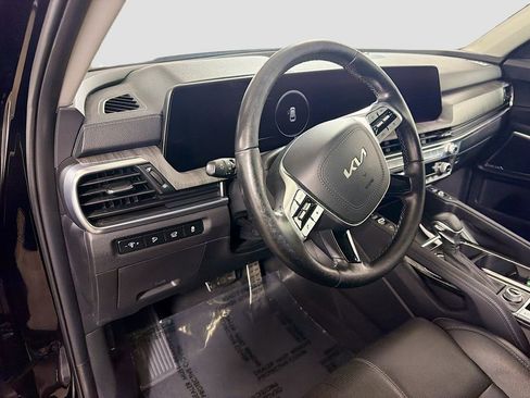 Used 2023 Kia Telluride SX image 11