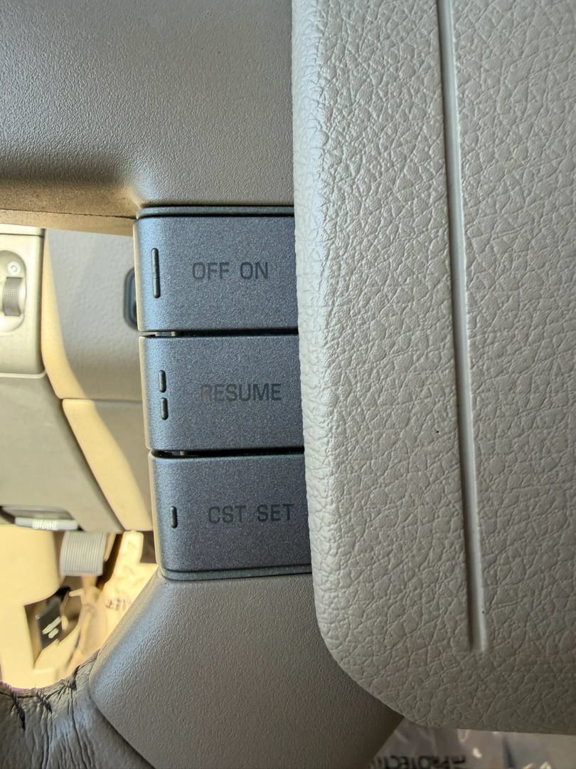 Used 2006 Lincoln Mark LT 2WD image 22