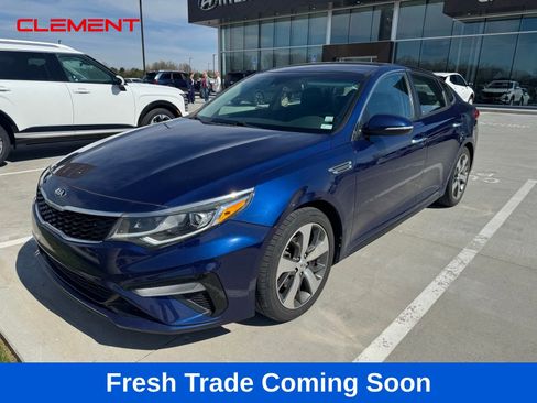 Used 2019 Kia Optima S image 1