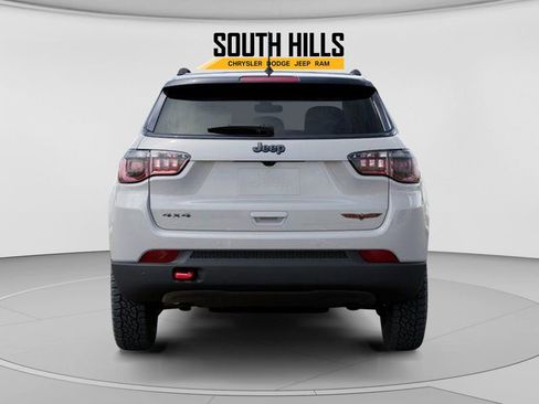 New 2026 Jeep Compass Trailhawk w/ Sun, Sound & Navigation Group image 7