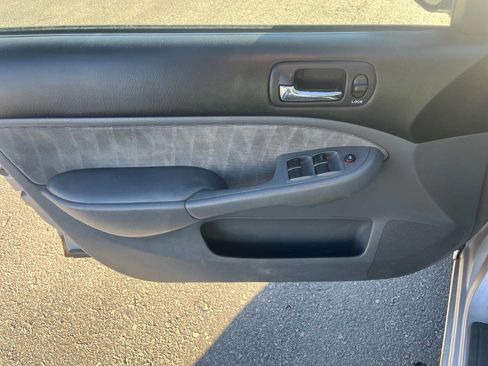 Used 2005 Honda Civic LX image 16