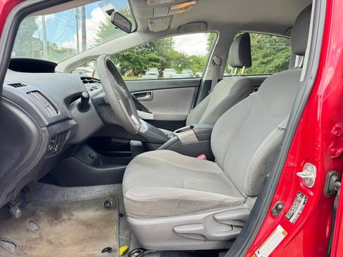 Used 2012 Toyota Prius Two FWD image 21