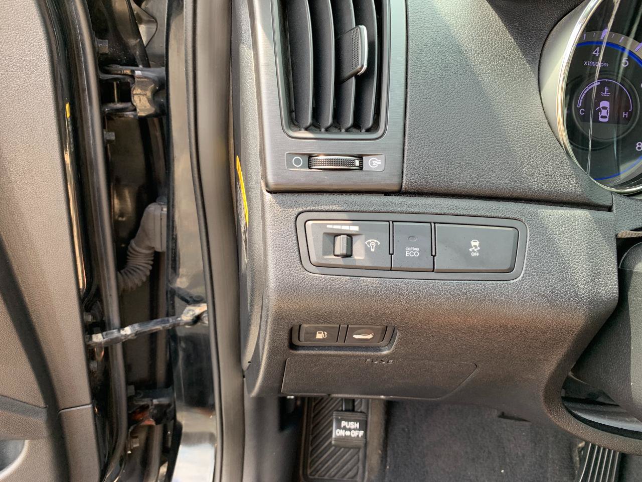 Used 2012 Hyundai Sonata SE FWD image 11