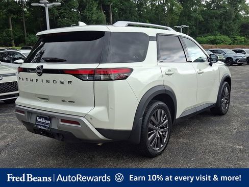 Used 2022 Nissan Pathfinder SL w/ SL Premium Package AWD/4WD image 7