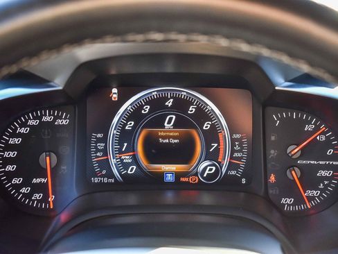 Used 2015 Chevrolet Corvette Stingray Coupe w/ 3LT Preferred Equipment Group image 20