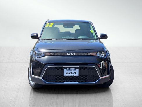 Certified 2025 Kia Soul LX w/ LX Technology Package FWD image 2