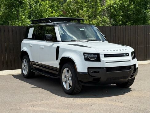 New 2026 Land Rover Defender 110 X-Dynamic SE AWD/4WD image 7