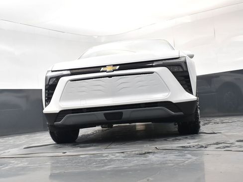 New 2026 Chevrolet Blazer EV LT AWD/4WD image 12