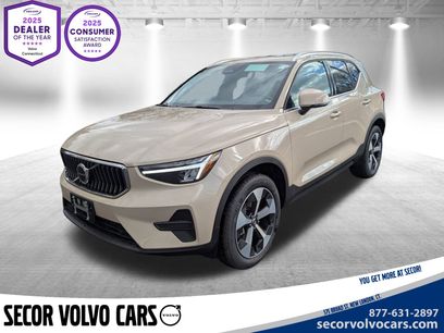 New 2025 Volvo XC40 B5 Core w/ Protection Package Premier